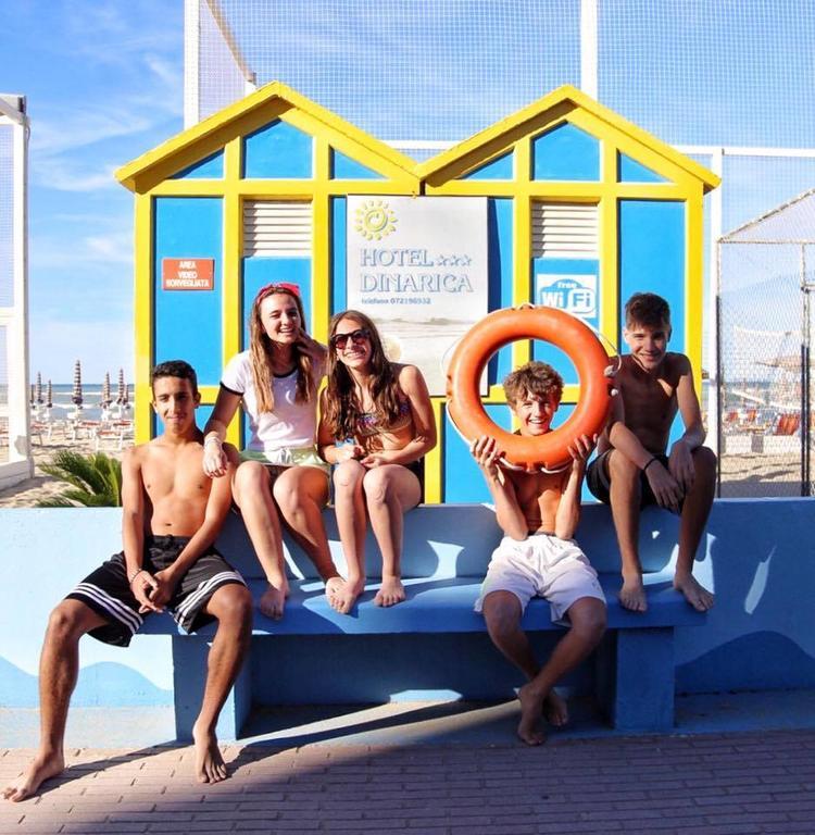 Hotel Dinarica มาร็อตตา ภายนอก รูปภาพ