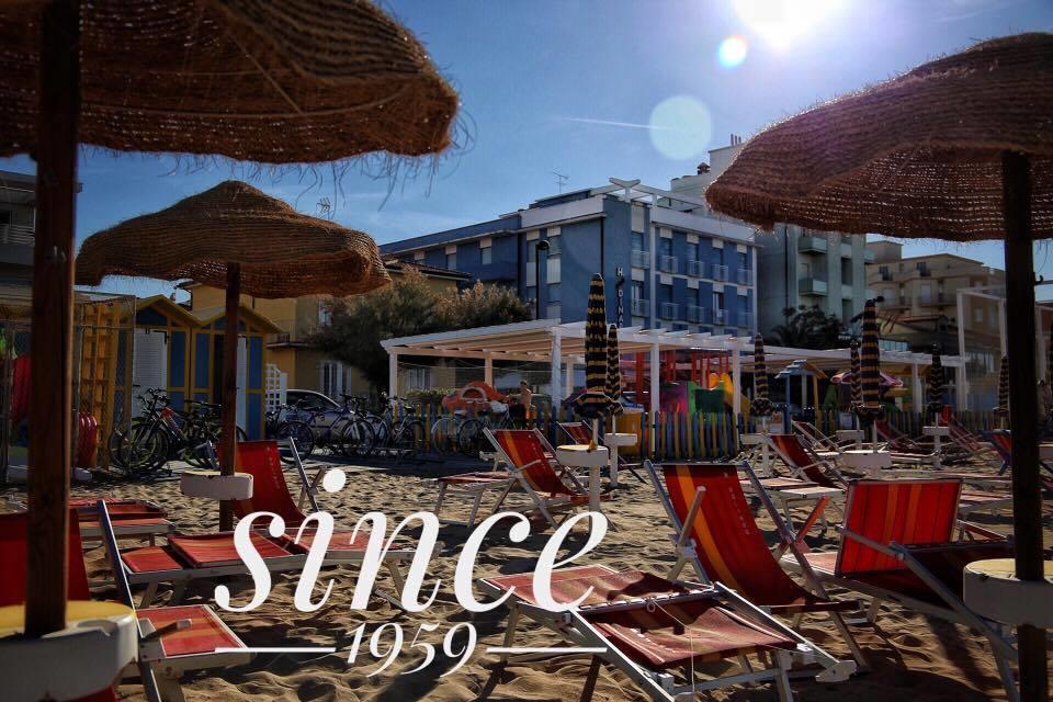 Hotel Dinarica มาร็อตตา ภายนอก รูปภาพ